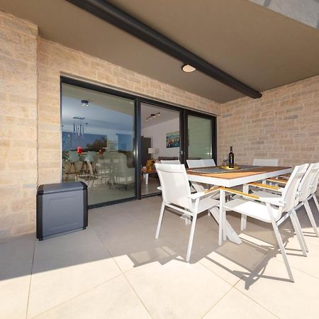 באניולה Apartman Oranz מראה חיצוני תמונה