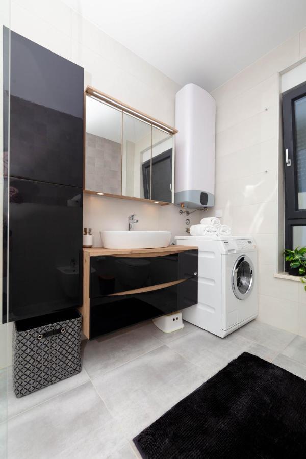 באניולה Apartman Oranz מראה חיצוני תמונה