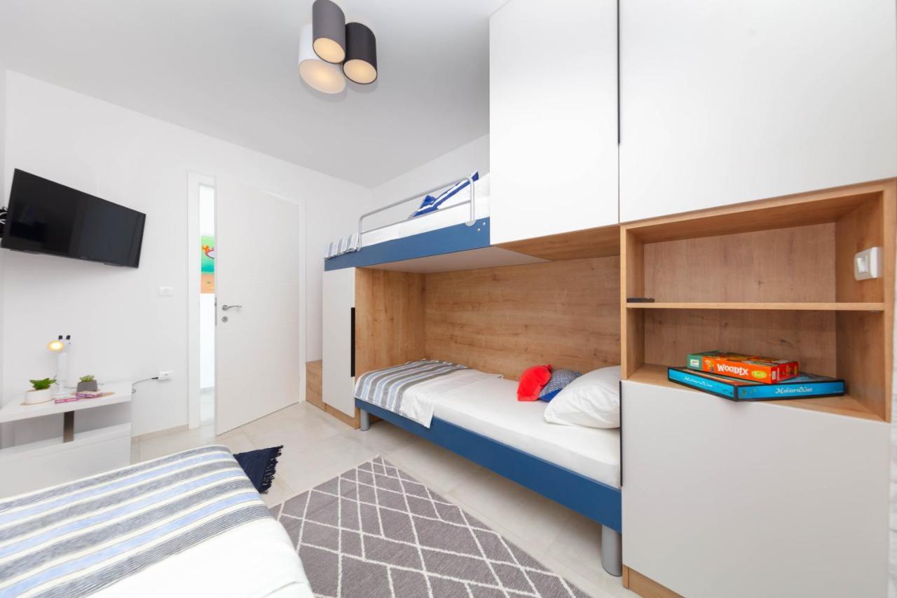 באניולה Apartman Oranz מראה חיצוני תמונה