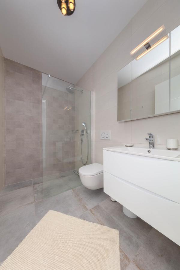 באניולה Apartman Oranz מראה חיצוני תמונה