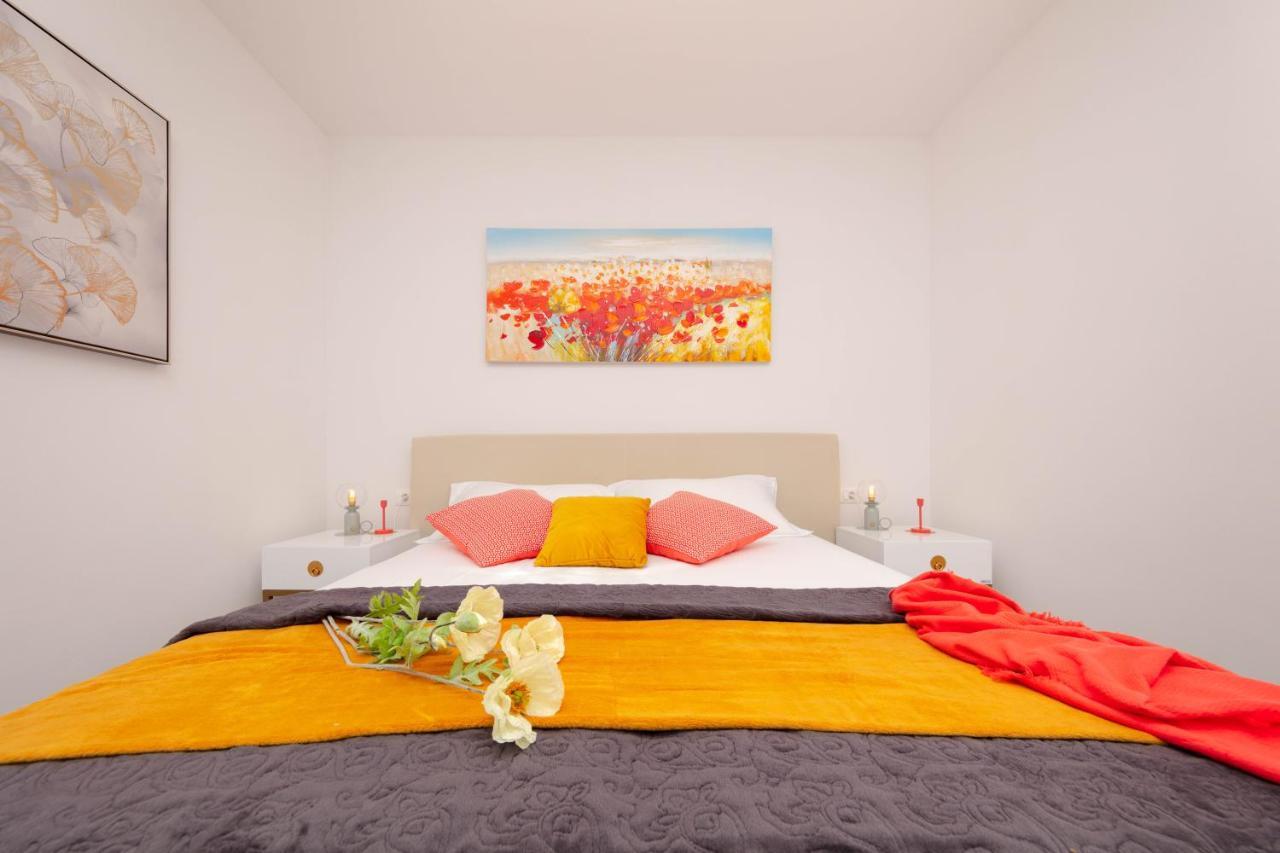 באניולה Apartman Oranz מראה חיצוני תמונה