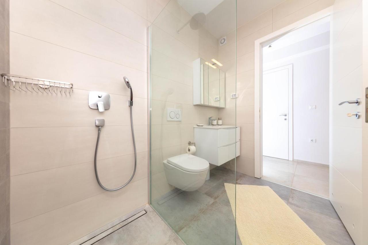 באניולה Apartman Oranz מראה חיצוני תמונה